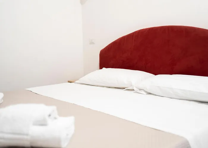Casa Per Ferie Santa Maria Alle Fornaci Otel Roma