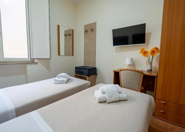 Casa Per Ferie Santa Maria Alle Fornaci 3*